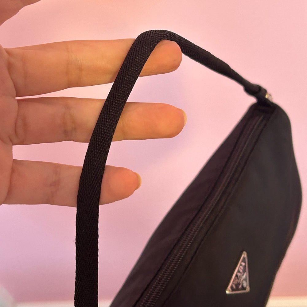 Prada Elegant Black Mini Bag - Picture 6 of 14